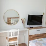 Apartament Mirrart House - просторен луксозен - 3 спални - 2 бани - център