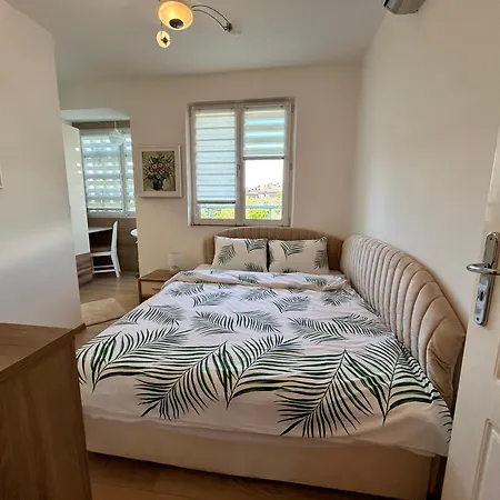 Mirrart House - просторен луксозен - 3 спални - 2 бани - център * Filibe