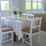 Апартаменты Mirrart House - просторен луксозен - 3 спални - 2 бани - център Пловдив