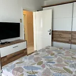 Mirrart House - просторен луксозен - 3 спални - 2 бани - център * 普罗夫迪夫