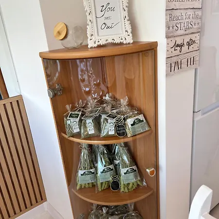 Lägenhet Mirrart House - просторен луксозен - 3 спални - 2 бани - център *