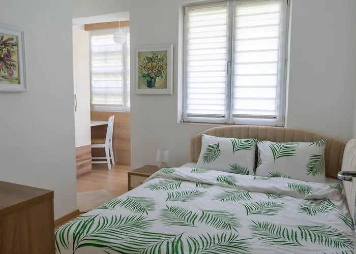 Mirrart House - просторен луксозен - 3 спални - 2 бани - център * Plowdiw